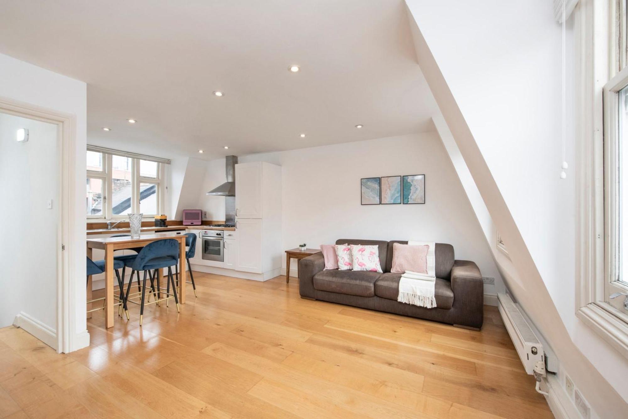 The Hideaway - Oxford Circus - By Frankie Says Apartman London Kültér fotó