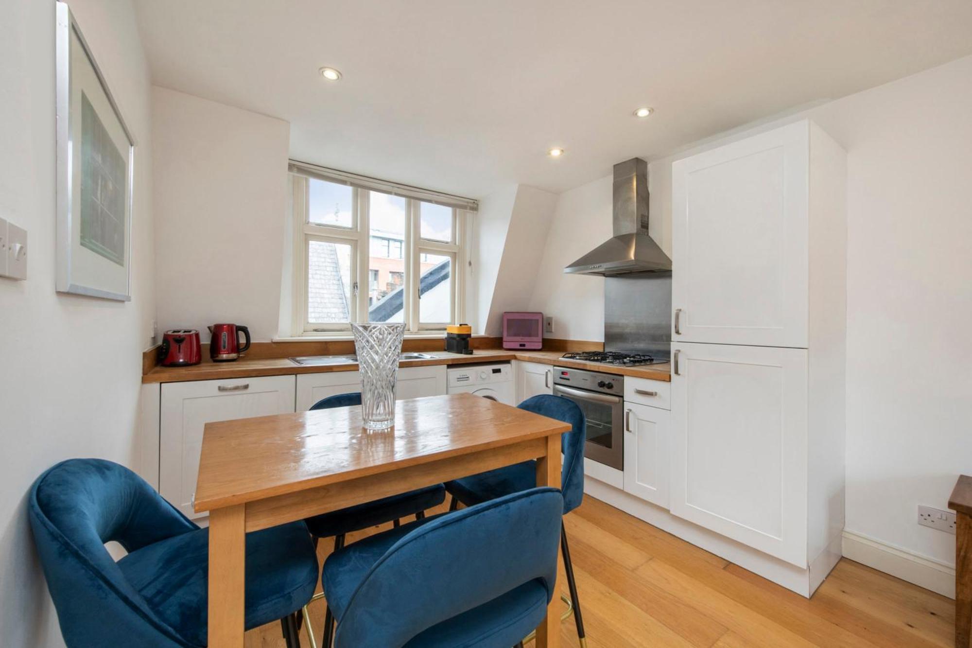 The Hideaway - Oxford Circus - By Frankie Says Apartman London Kültér fotó